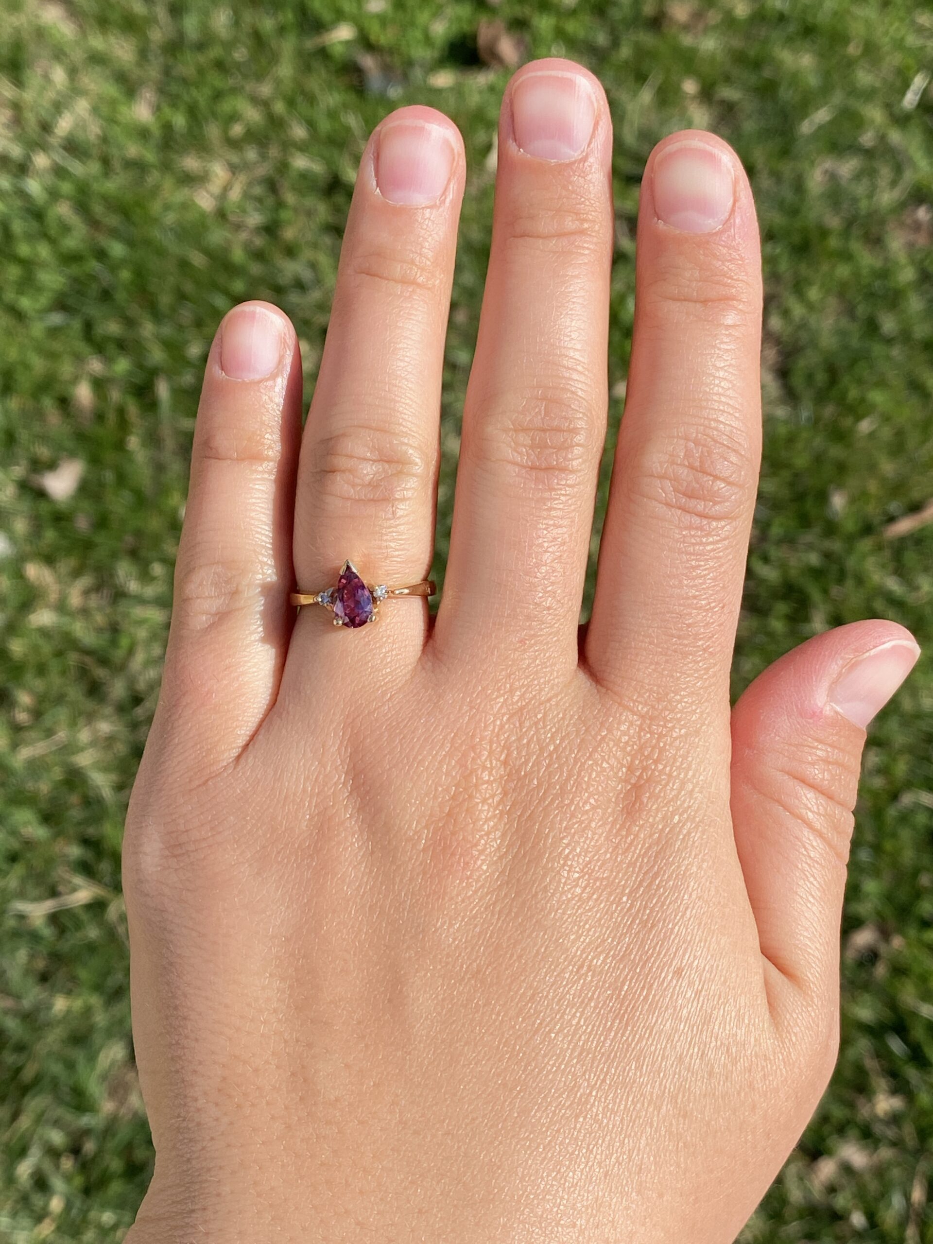 The Celestial Flame: Tourmaline and Natural Diamond Ring in Yellow Gold - Image 8