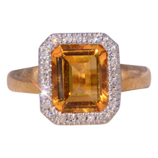 The Golden Radiance: Citrine and Diamond Ring in Yellow Gold