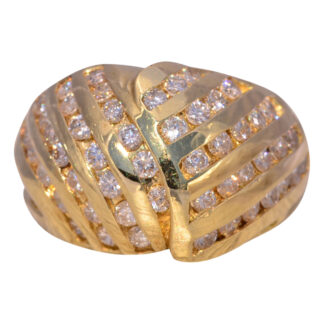 The Radiant Rows: 1980's Classic Diamond Ring in Yellow Gold