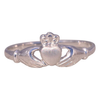 The Claddagh Embrace: White Gold Claddagh Ring