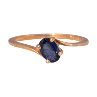 The Sapphire Grace: Sapphire Ring in Yellow Gold