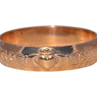 The Sol D'Or Claddagh Band: 14 Karat Yellow Gold Ring