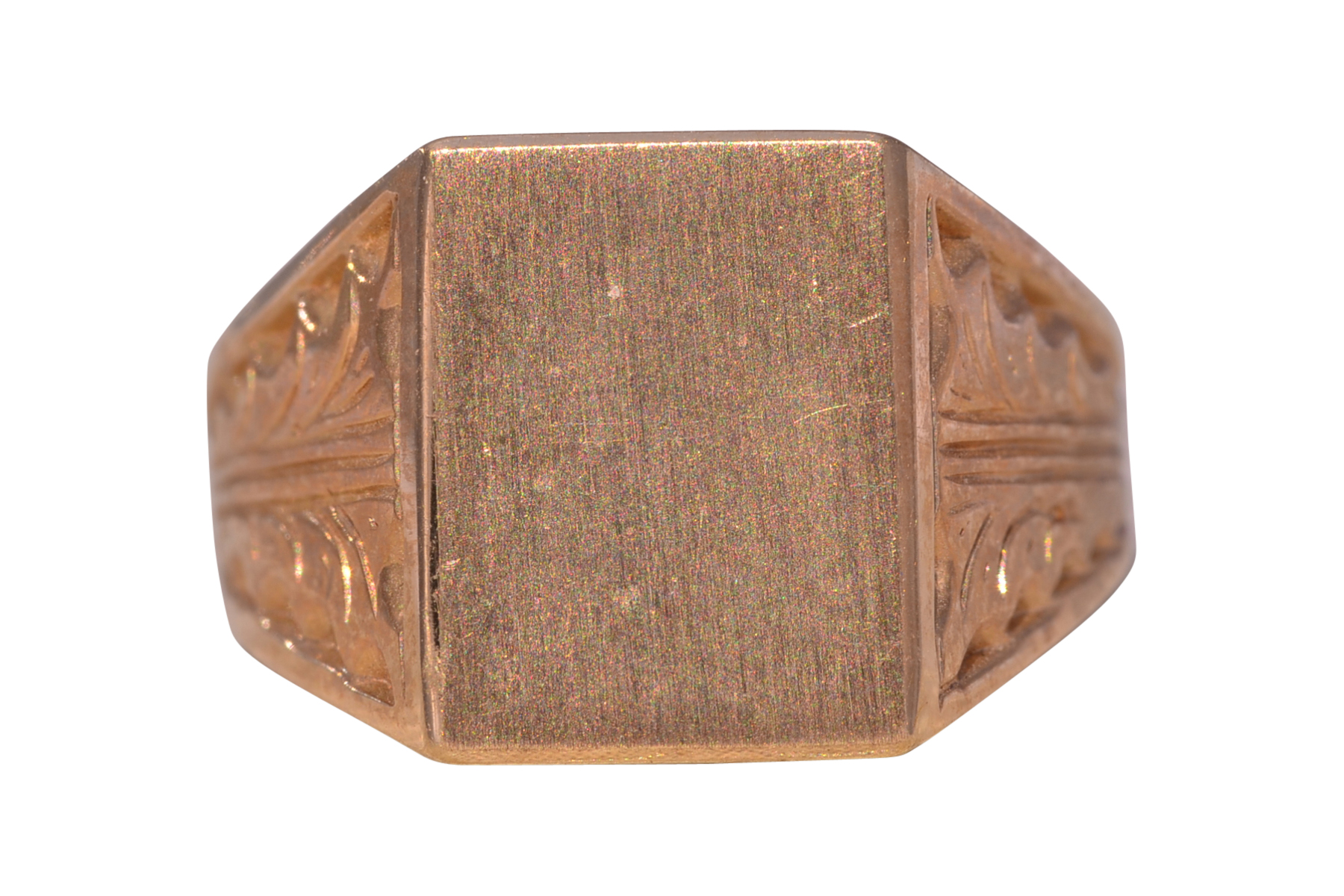 The Classic Signet: Yellow Gold Signet Ring with Hand-Engraved Sides