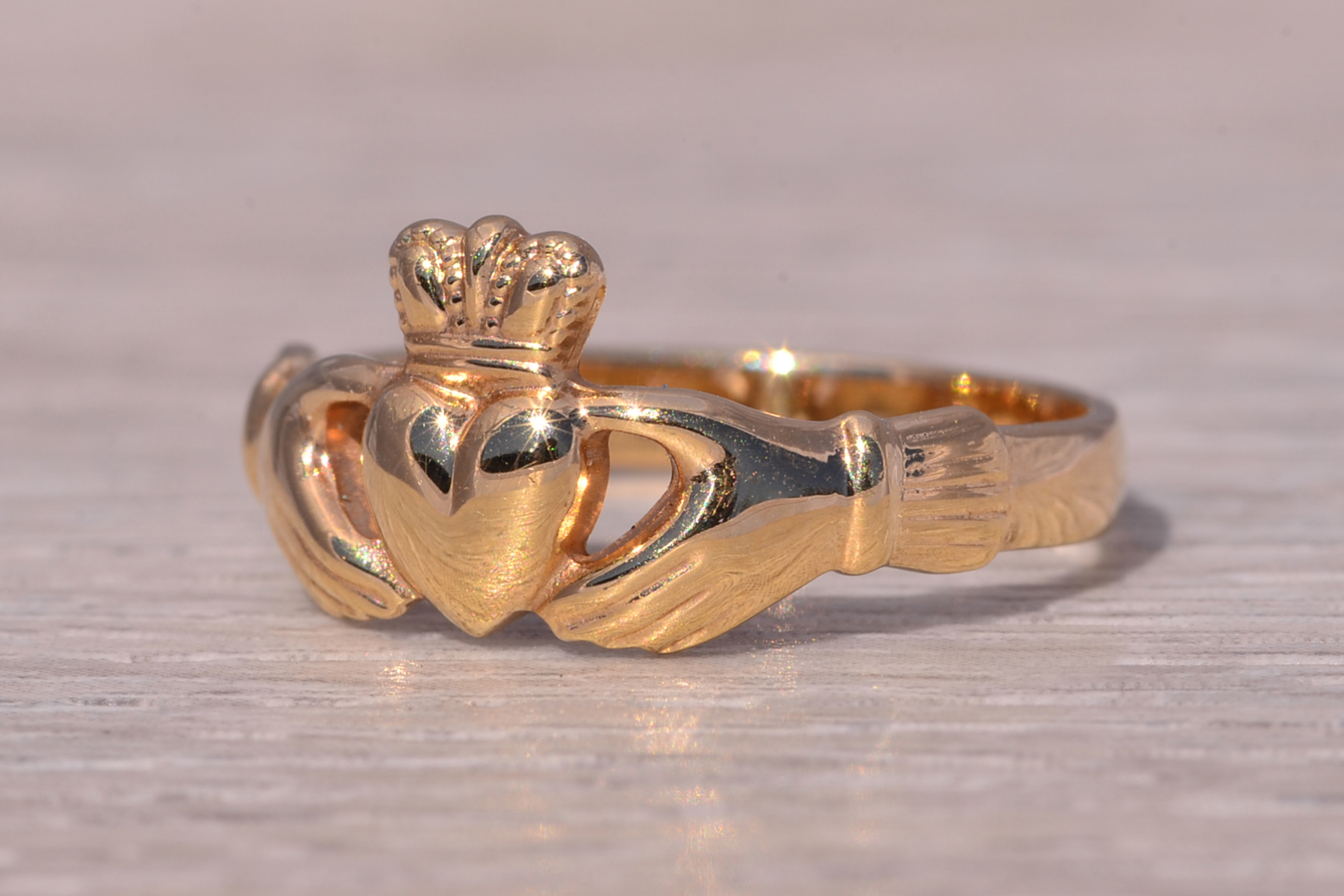 SOLD - The Solvar Claddagh: 14 Karat Yellow Gold Claddagh Ring - Image 3