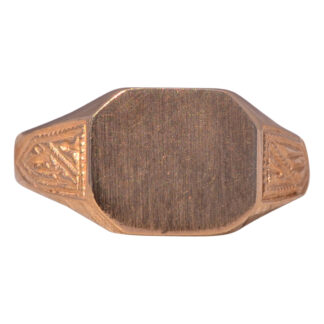 The Petite Signet: Child's Signet Ring in Yellow Gold