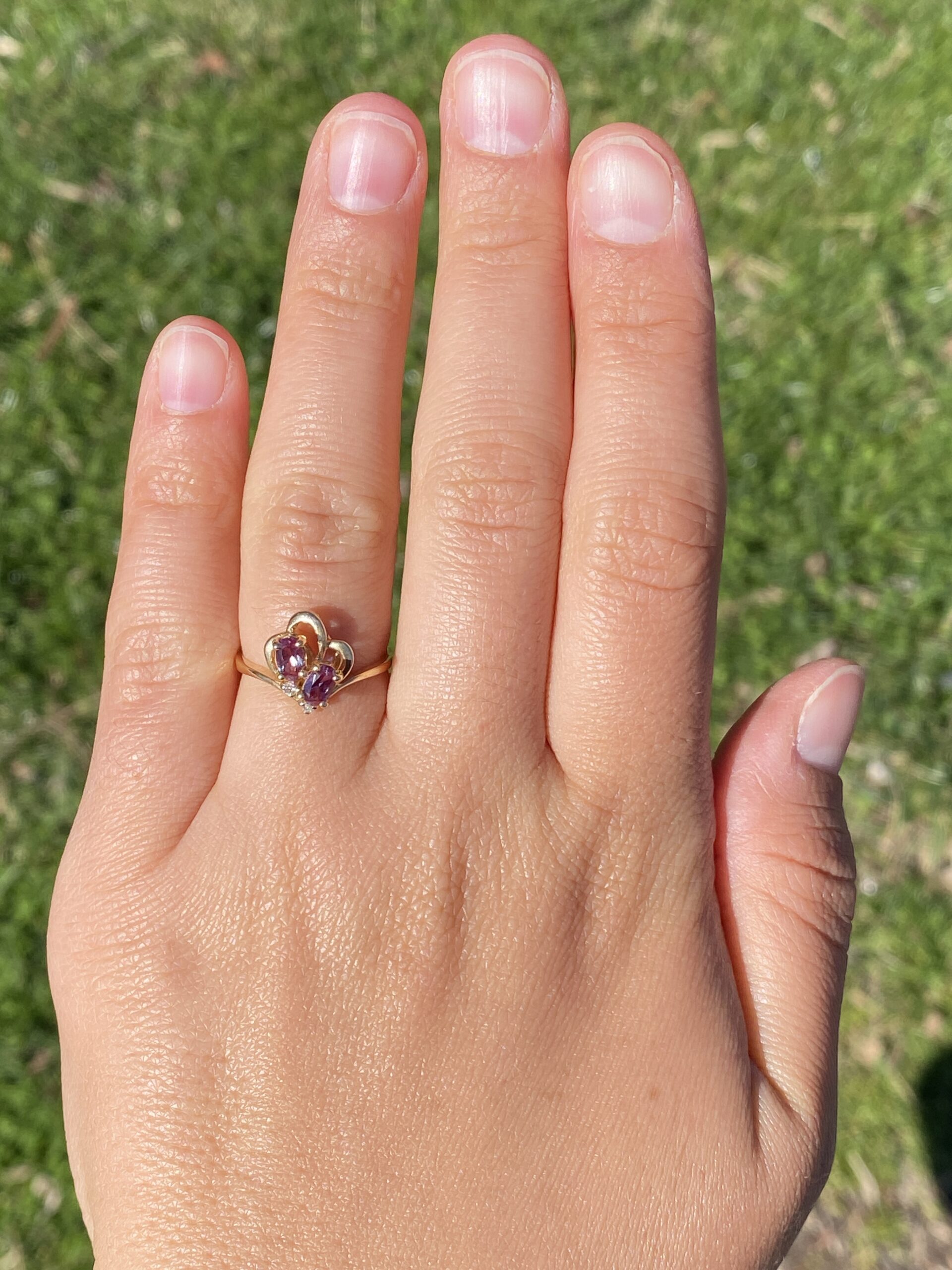 The Alexandrite Bloom: Lab Grown Alexandrite and Natural Diamond Ring in Yellow Gold - Image 8