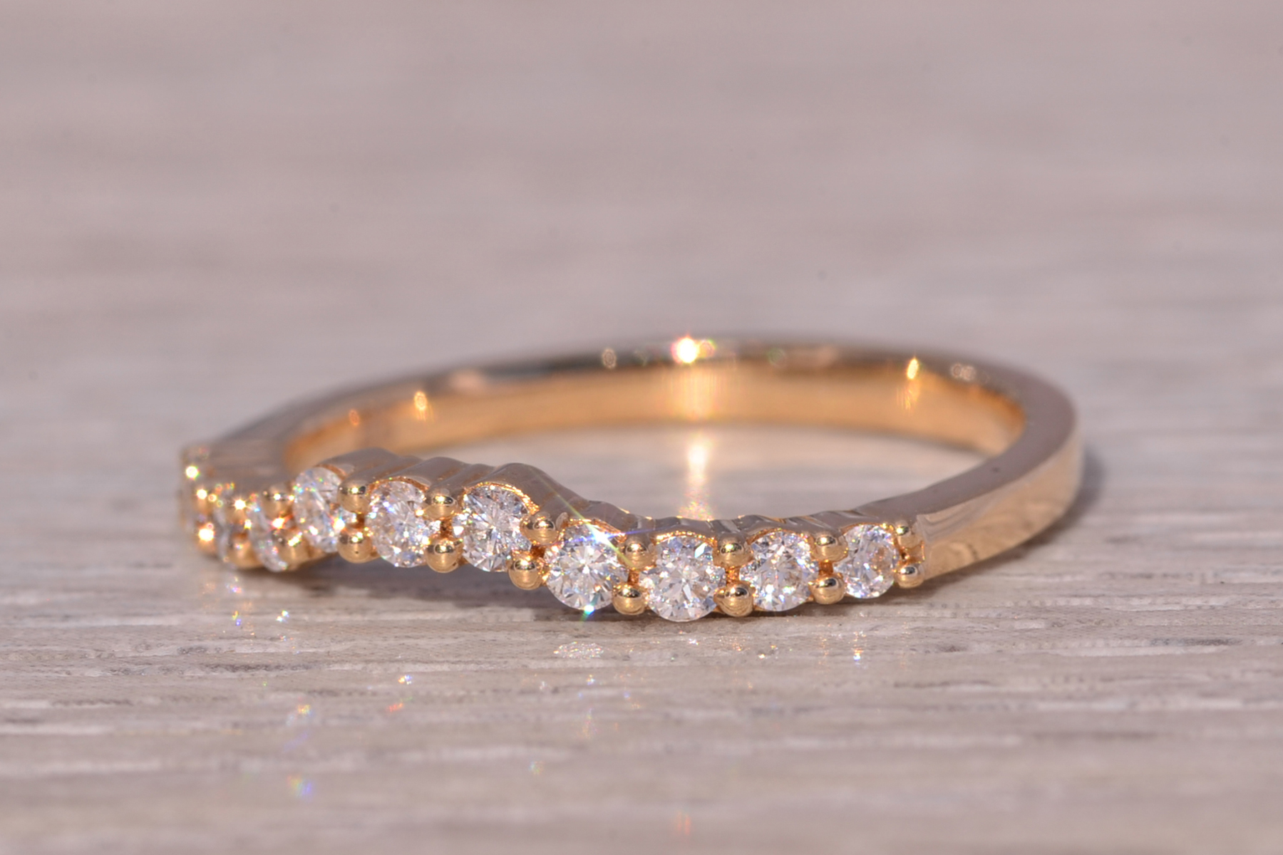 The Diamond Crest: Natural Diamond Band in Yellow Gold - Image 3