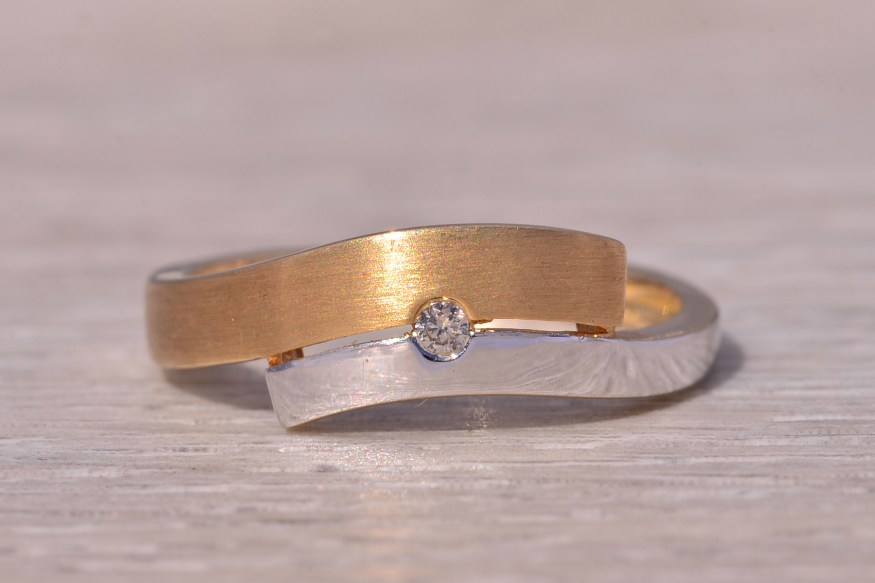 The Modern Harmony: Natural Diamond Band in Yellow Gold and White Gold - Image 5