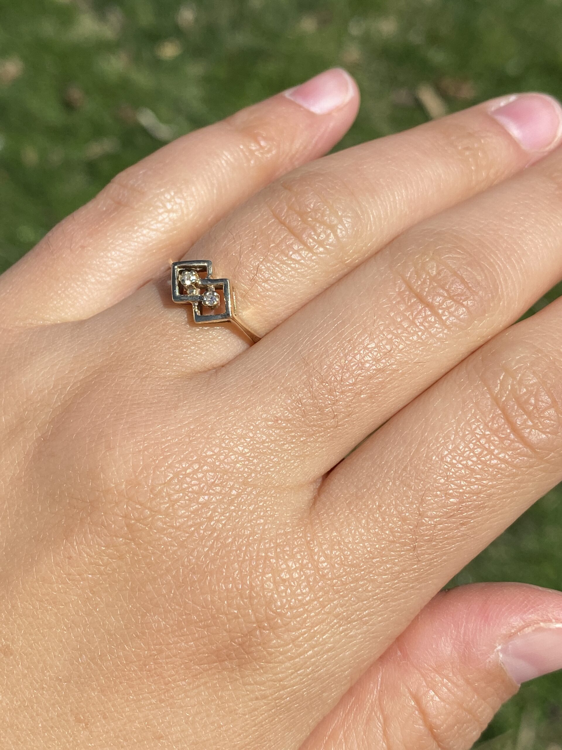 The Mid-Century Geometric: Natural Diamond Ring in Yellow Gold - Image 9