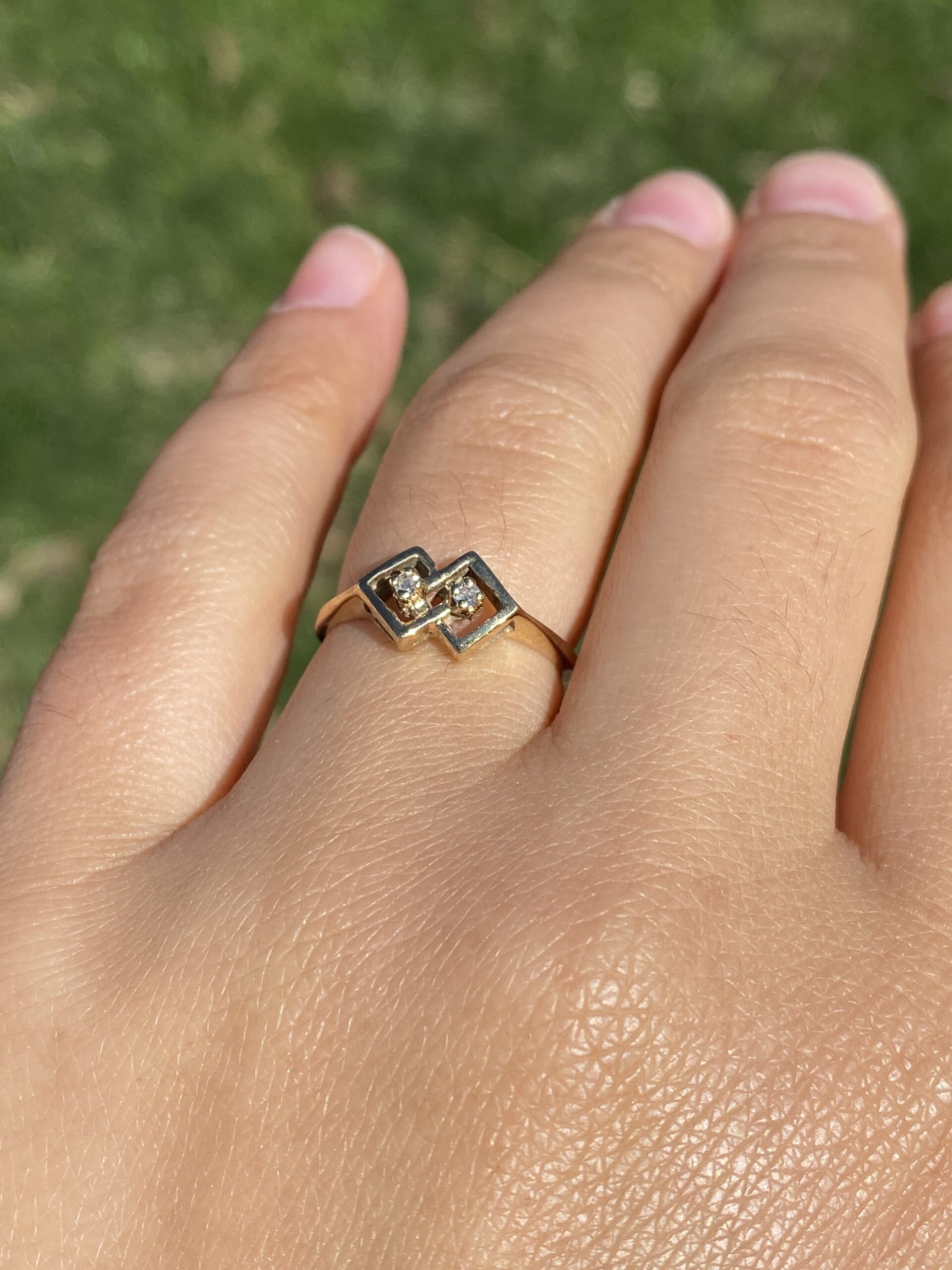 The Mid-Century Geometric: Natural Diamond Ring in Yellow Gold - Image 10