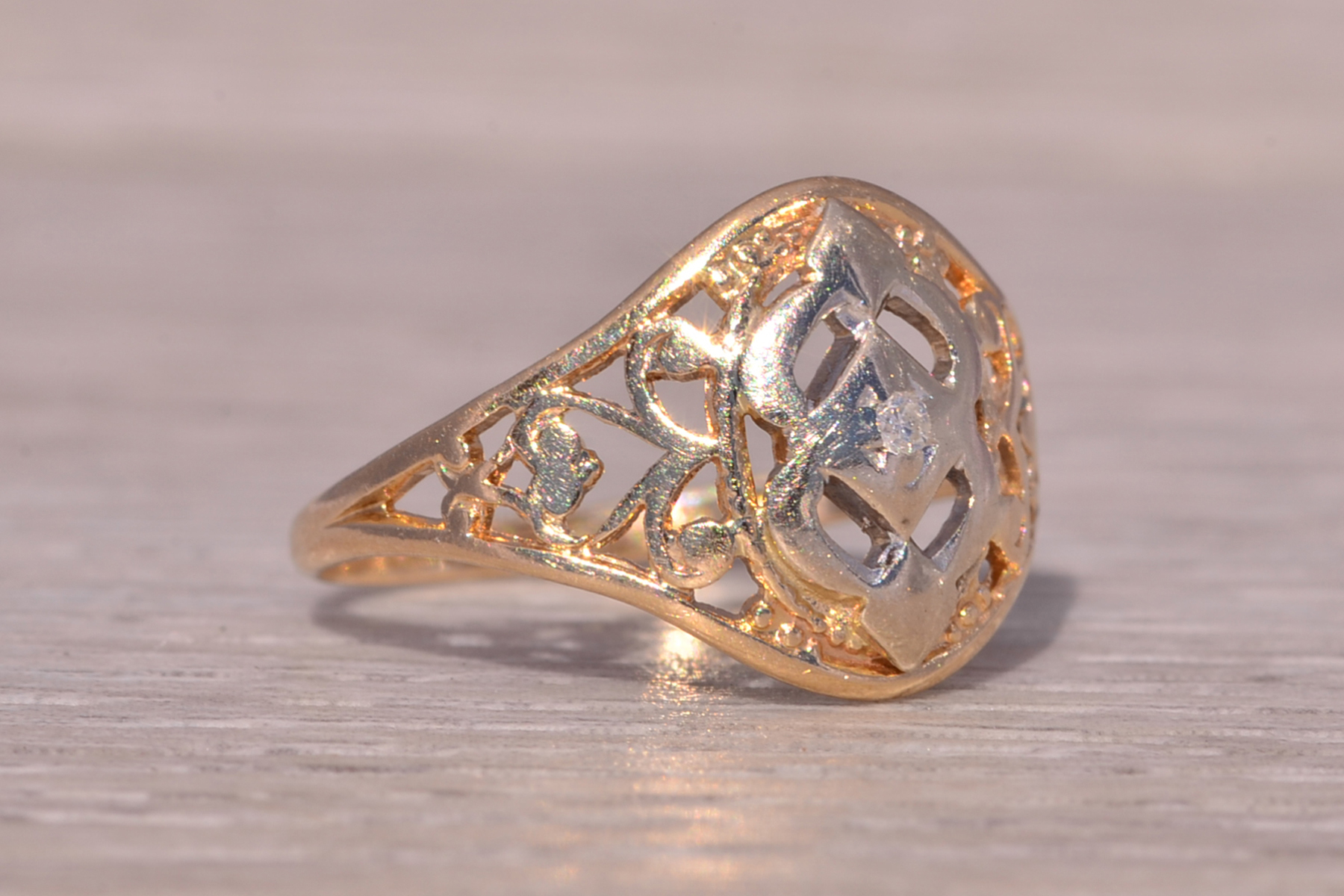 The Dual Harmony: Two-Tone Filigree Ring with Diamond - Image 5