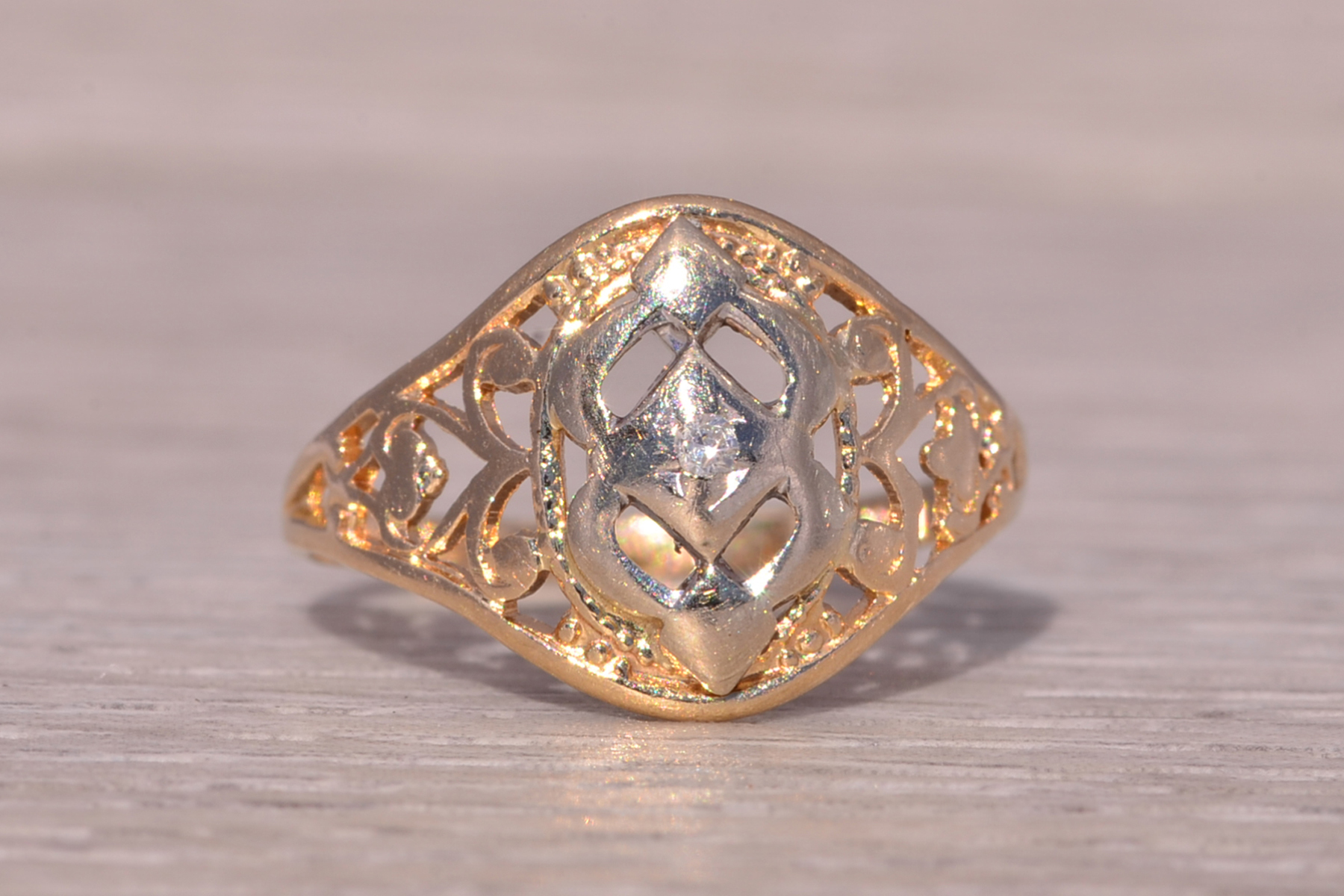 The Dual Harmony: Two-Tone Filigree Ring with Diamond - Image 6