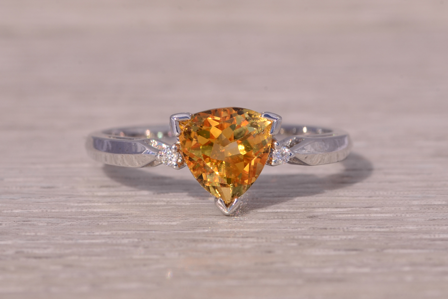 The Golden Radiance: Citrine and Diamond Ring in White Gold - Image 2