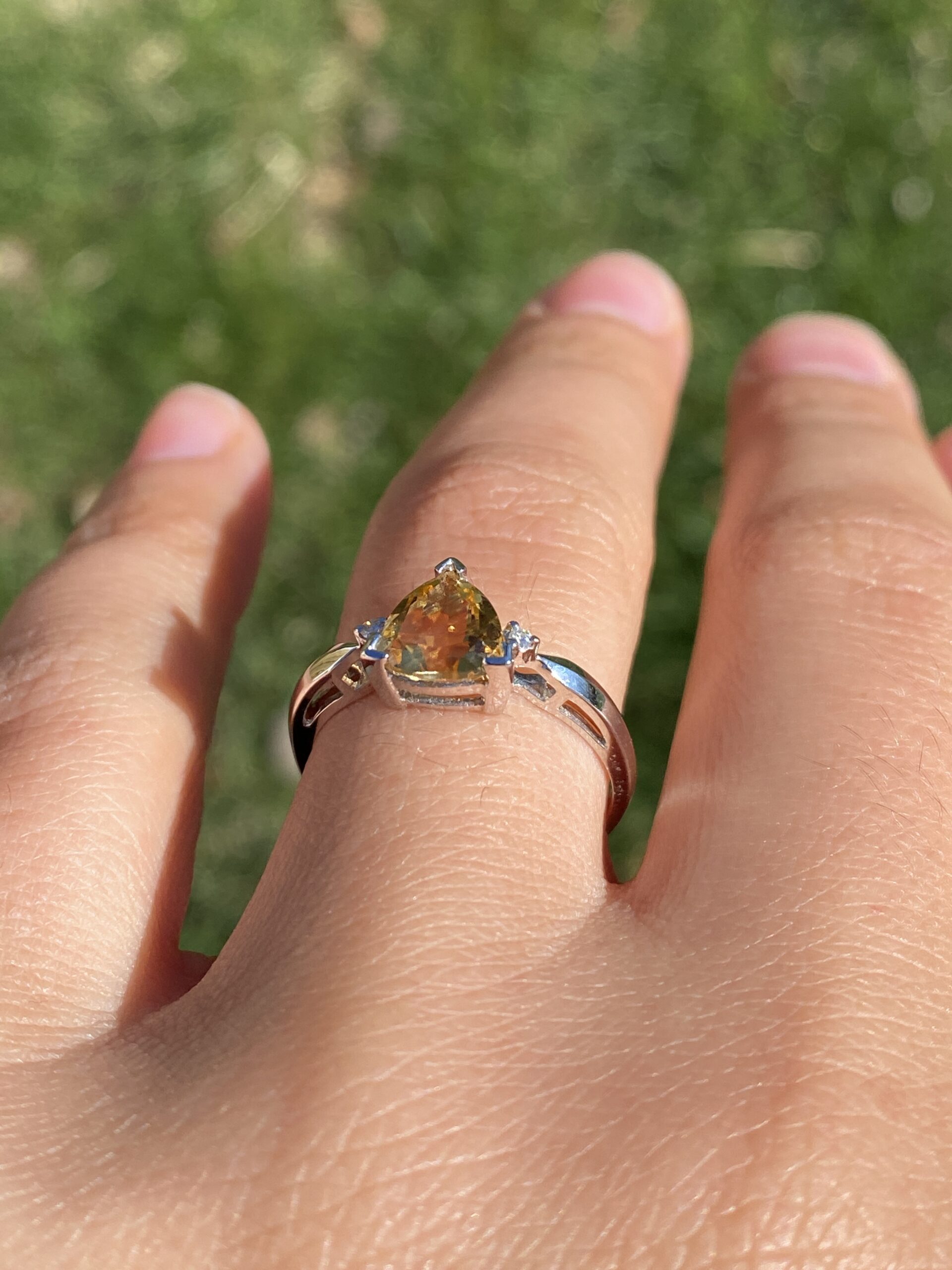 The Golden Radiance: Citrine and Diamond Ring in White Gold - Image 10