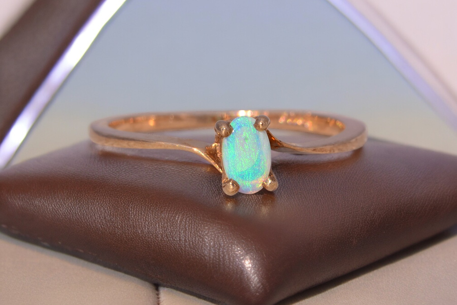 SOLD - The Australian Glow: Australian Opal Ring in Yellow Gold - Image 11