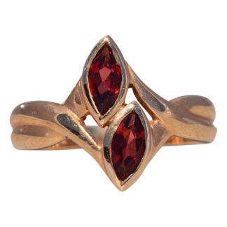 The Double Garnet: Toi et Moi Garnet Ring in Yellow Gold