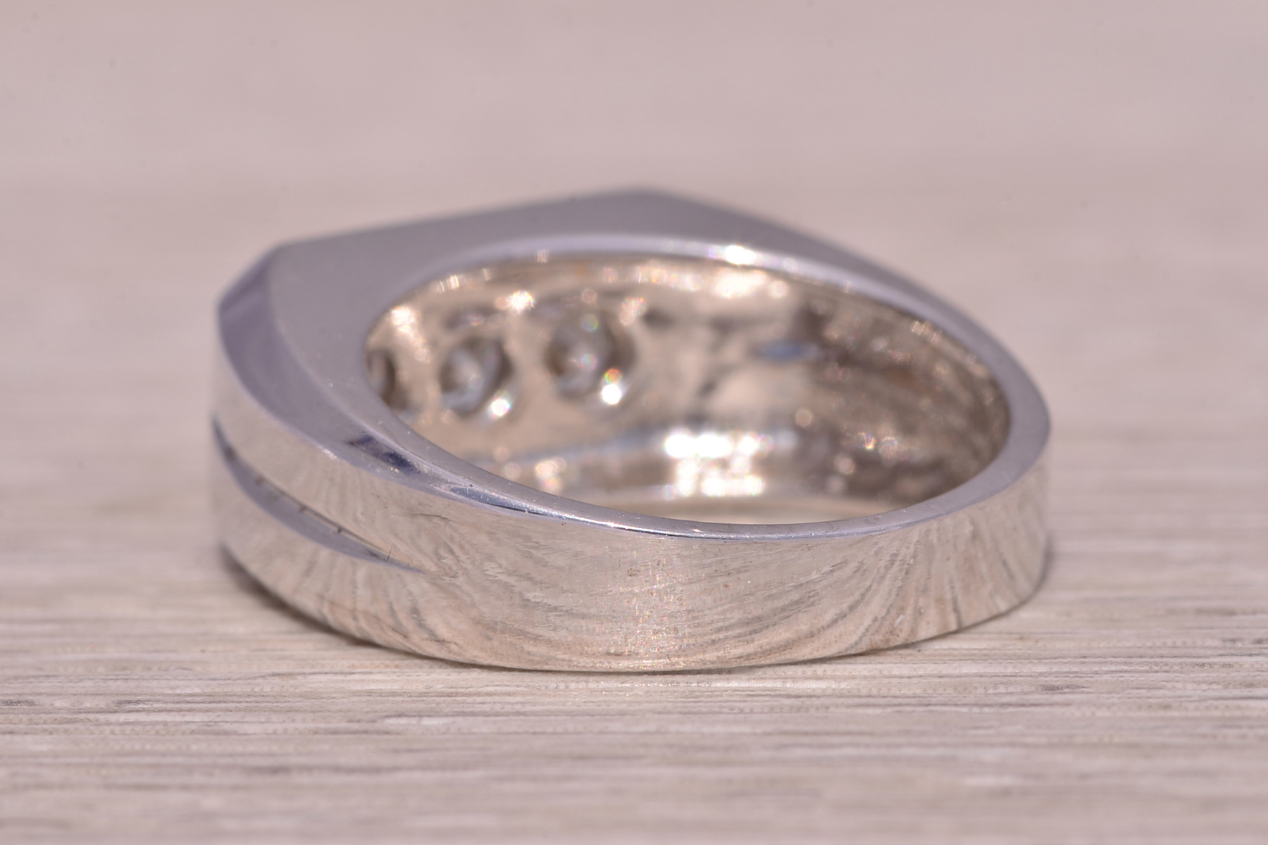 The Classic Trio: Natural Diamond Ring in White Gold - Image 4
