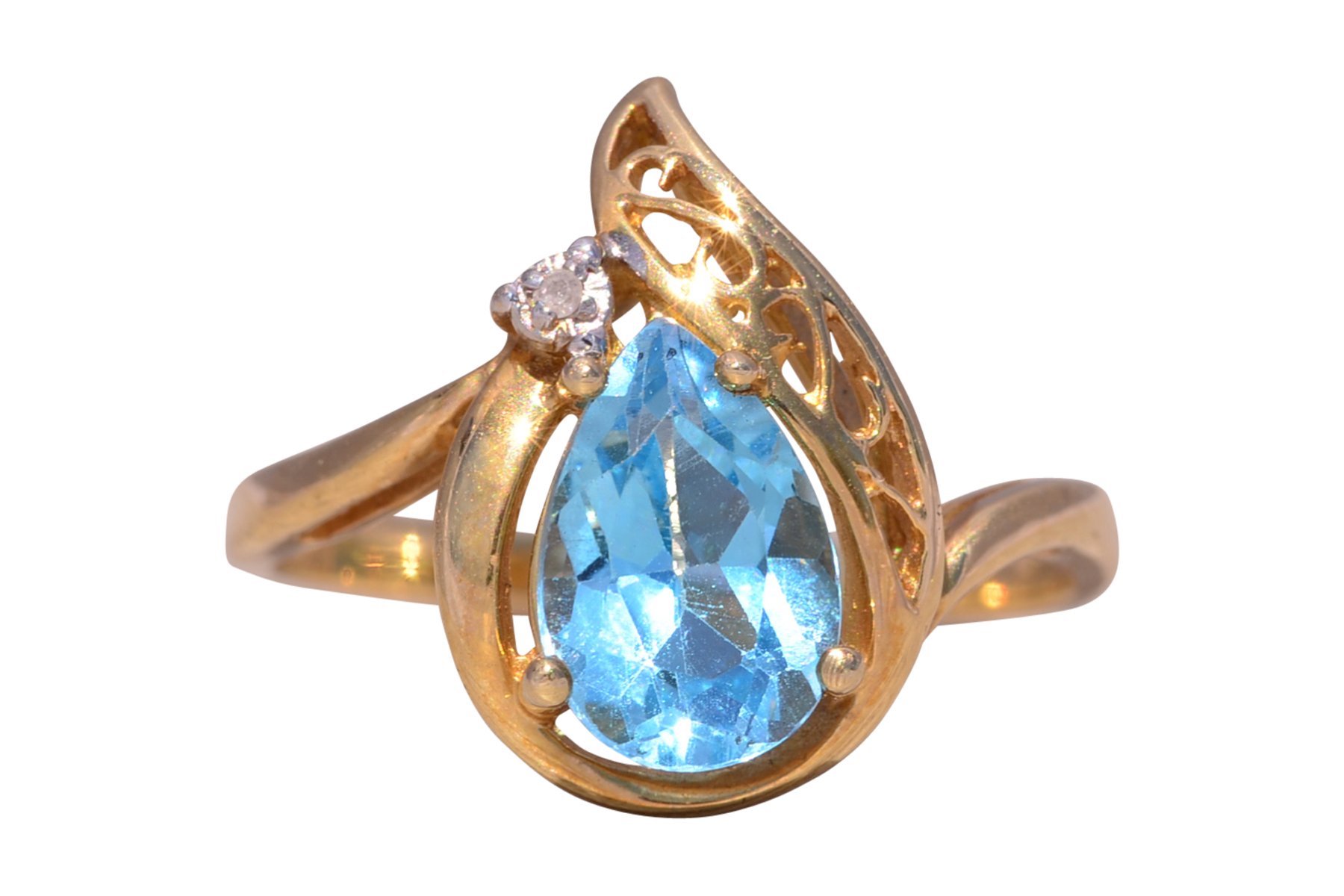 The Blue Flame: Vivid Swiss Blue Topaz and Natural Diamond Ring in Yellow Gold