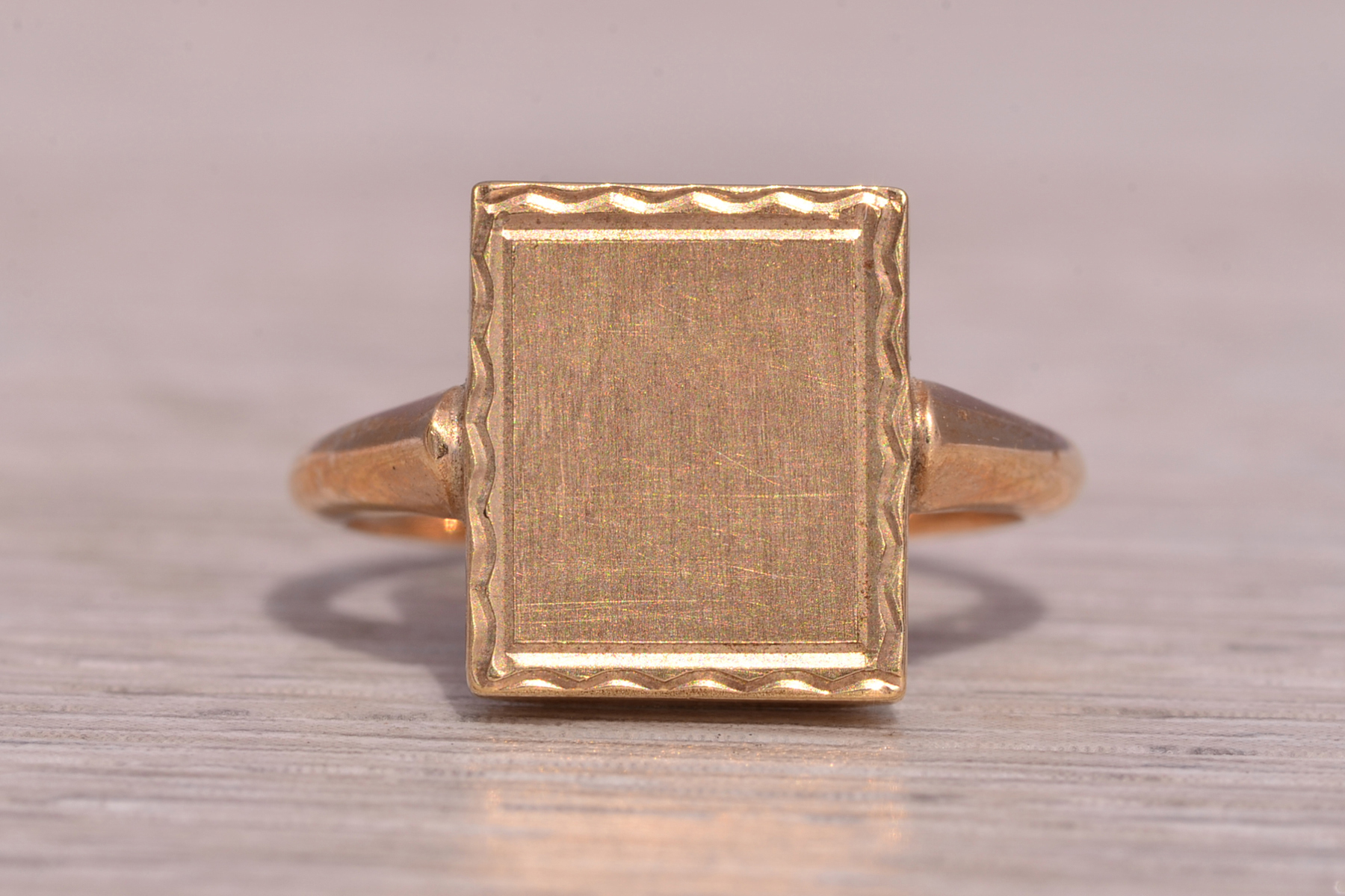 SOLD - The Knew: Vintage Yellow Gold Rectangular Signet Ring - Image 2