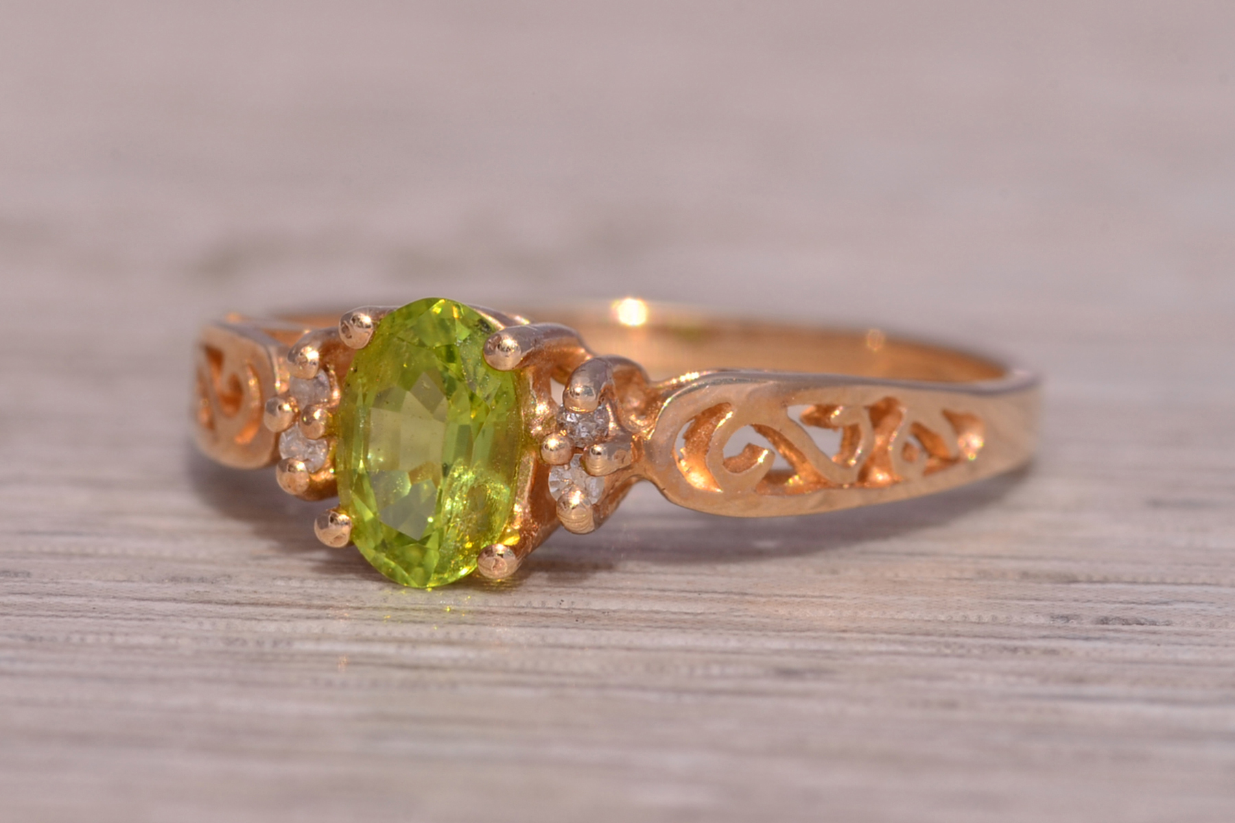 The Elara: Natural Peridot and Diamond Ring in 14K Yellow Gold - Image 3