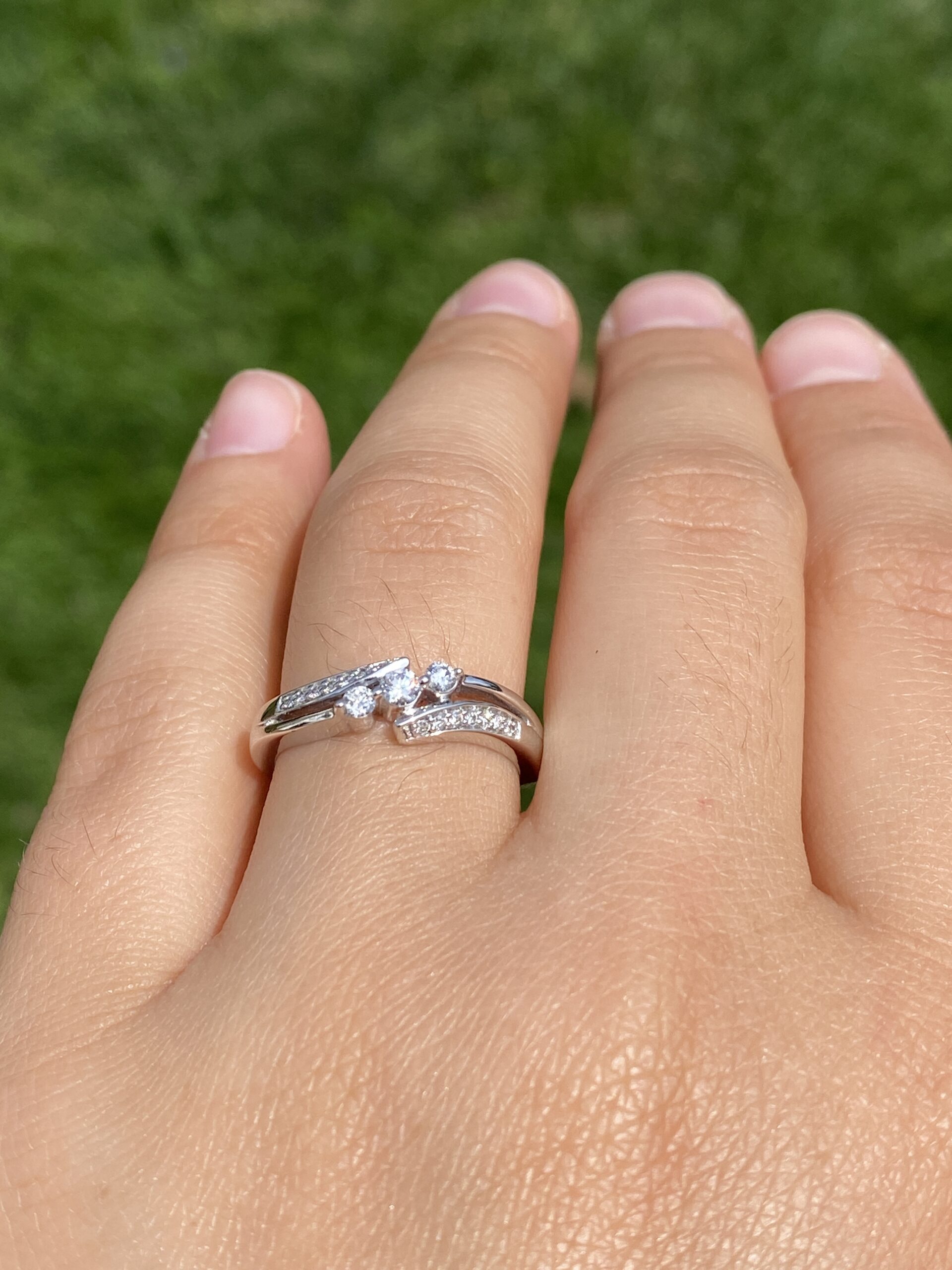 The Celestial Sweep: Past Present Future Natural Diamond Ring in White Gold - Image 10