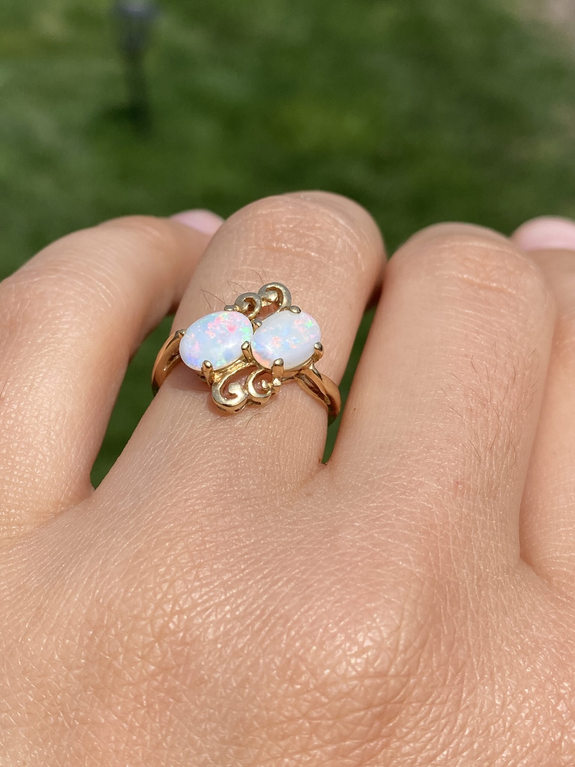 The Thunder: Toi et Moi Opal Ring in Yellow Gold - Image 10