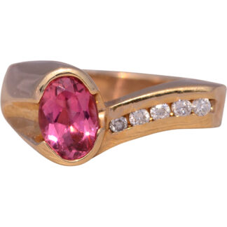 The Vintage Elegance: Pink Tourmaline and Natural Diamond Ring in Yellow Gold