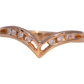 The Elegant Contour: Natural Diamond Ring in Yellow Gold