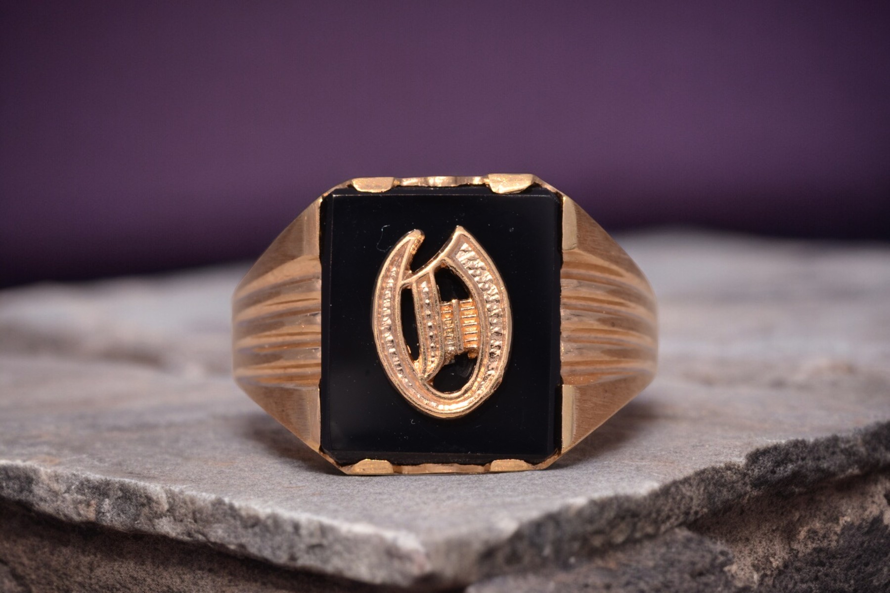 The Dati: Vintage Gentleman's Onyx and Carved D Initial Cocktail Ring in Yellow Gold - Image 12