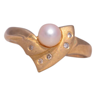 The Celestial: Cultured Pearl and Diamond Ring in 14K Yellow Gold