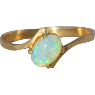 Vintage Australian Opal Ring in 14k Yellow Gold