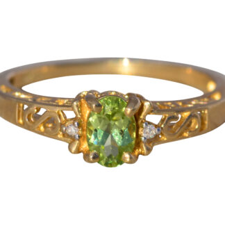 The Verdant Whisper: Vintage Peridot & Diamond Ring in Yellow Gold