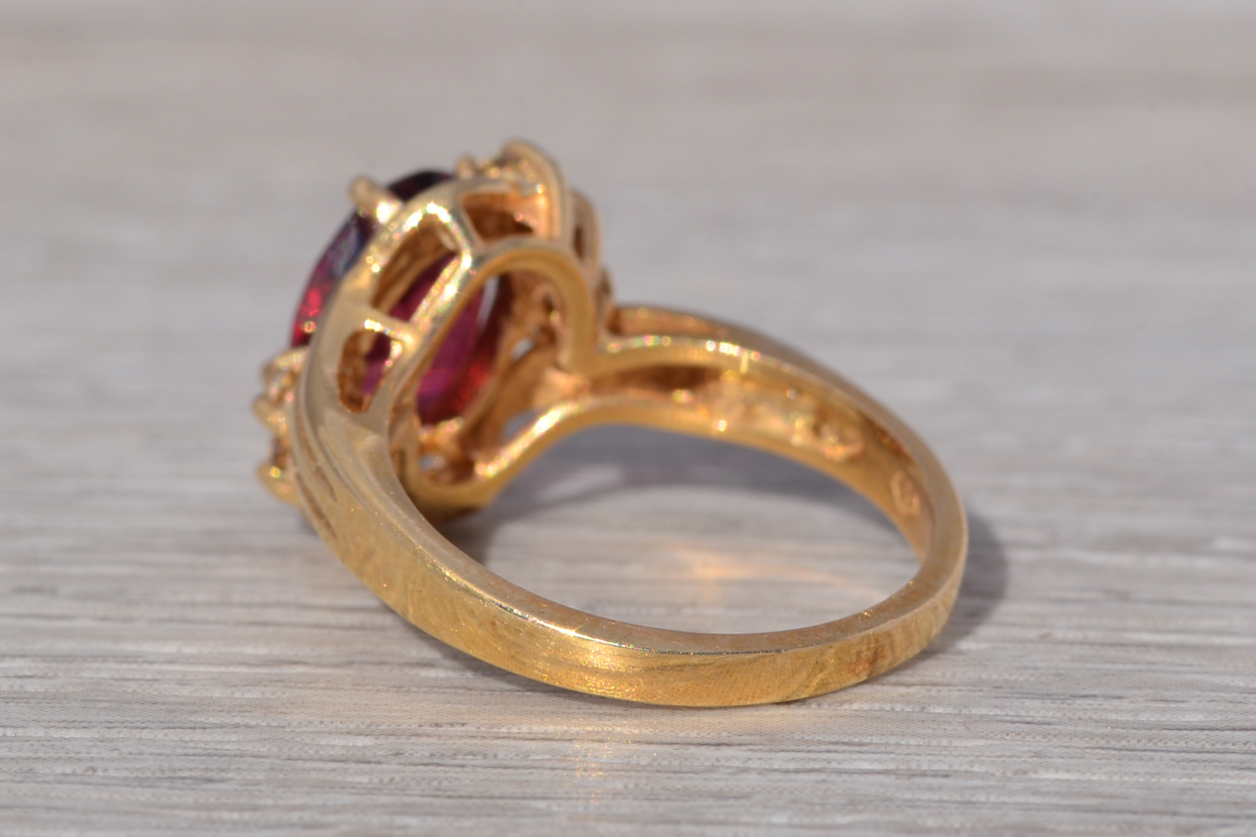The Ember: Garnet and Diamond Ring in Yellow Gold - Image 4