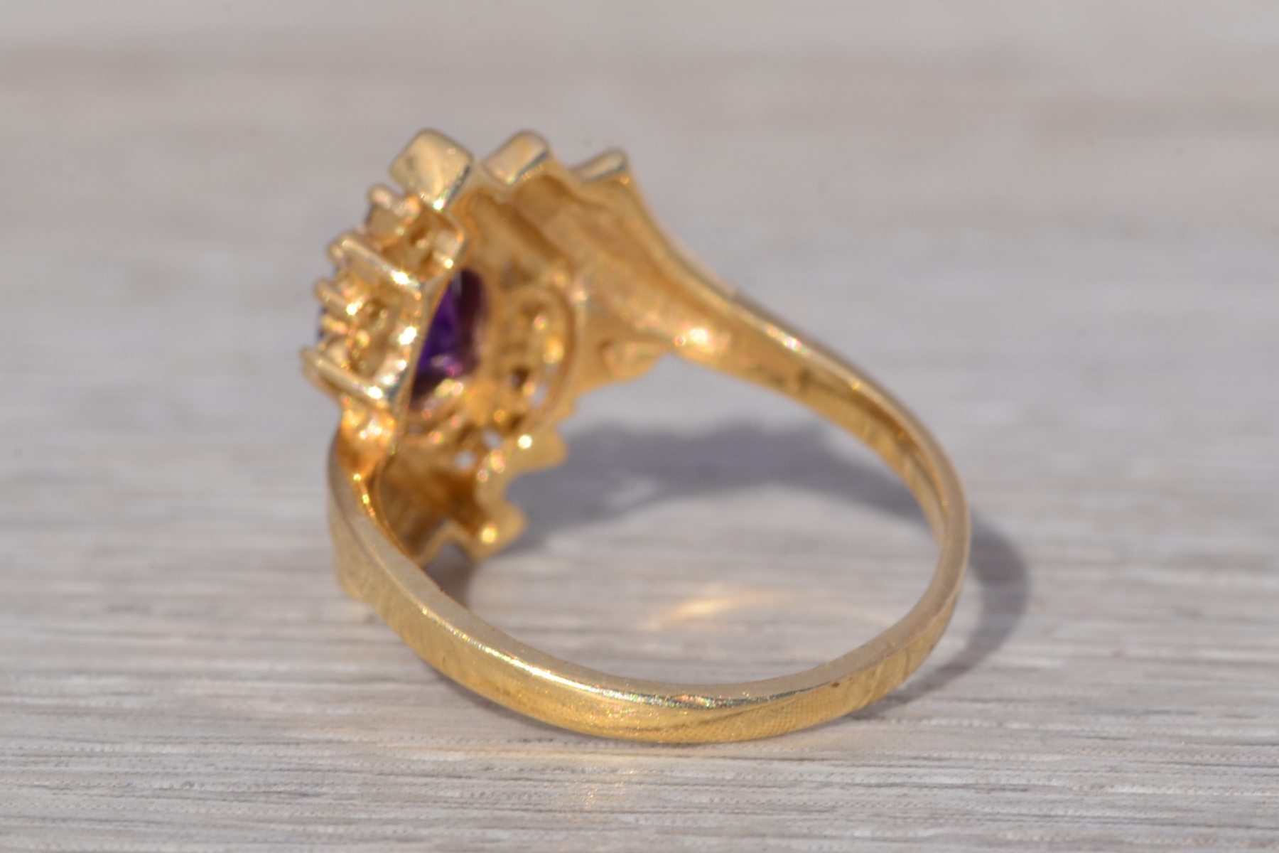 The Violet Cascade: Vintage Amethyst & Diamond Ring in 14k Yellow Gold - Image 4