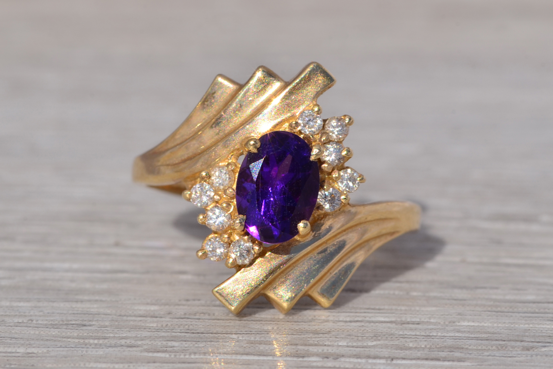The Violet Cascade: Vintage Amethyst & Diamond Ring in 14k Yellow Gold - Image 7