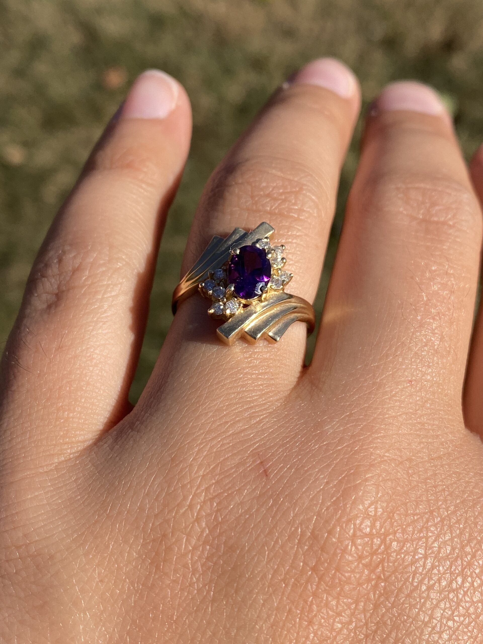 The Violet Cascade: Vintage Amethyst & Diamond Ring in 14k Yellow Gold - Image 10