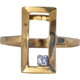 The Golden Frame: Vintage Diamond Ring in 14k Yellow Gold