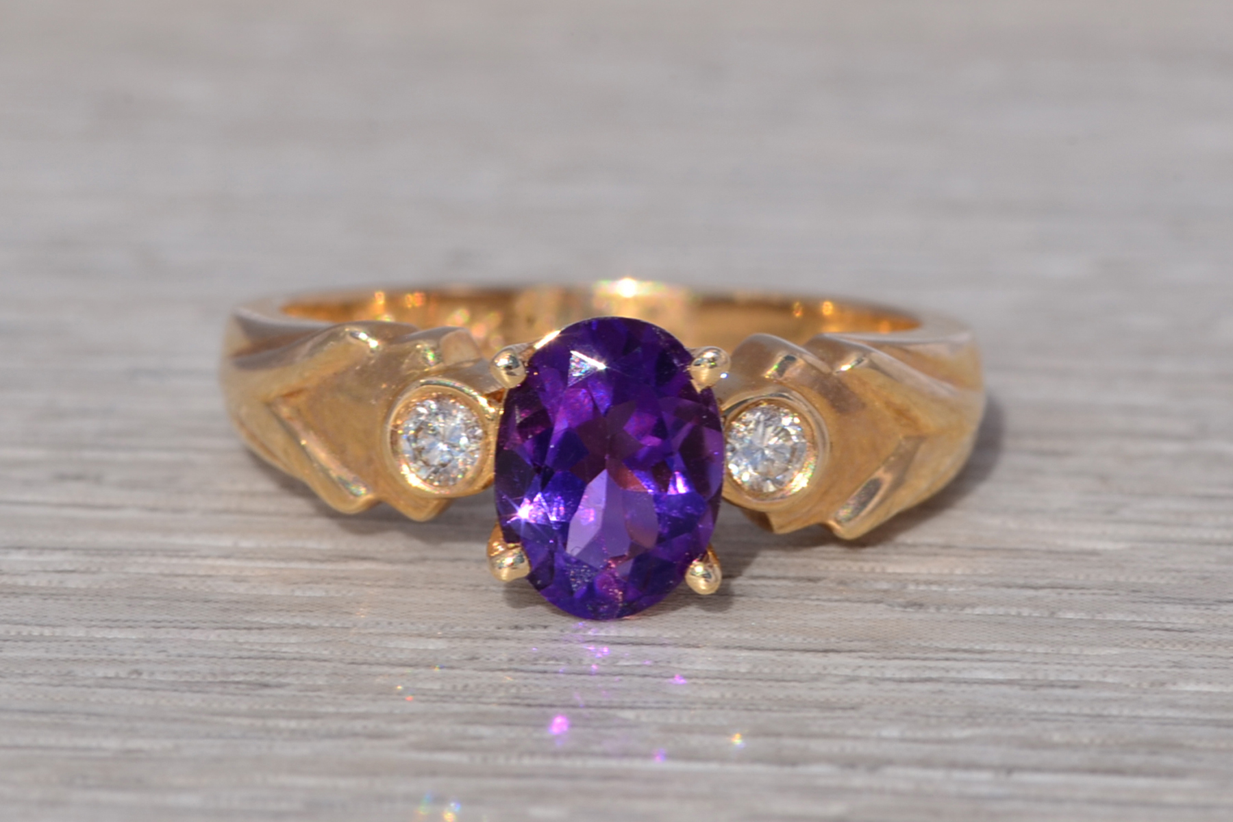 The Royal Ember: Vintage Amethyst & Diamond Ring in 14k Yellow Gold - Image 2