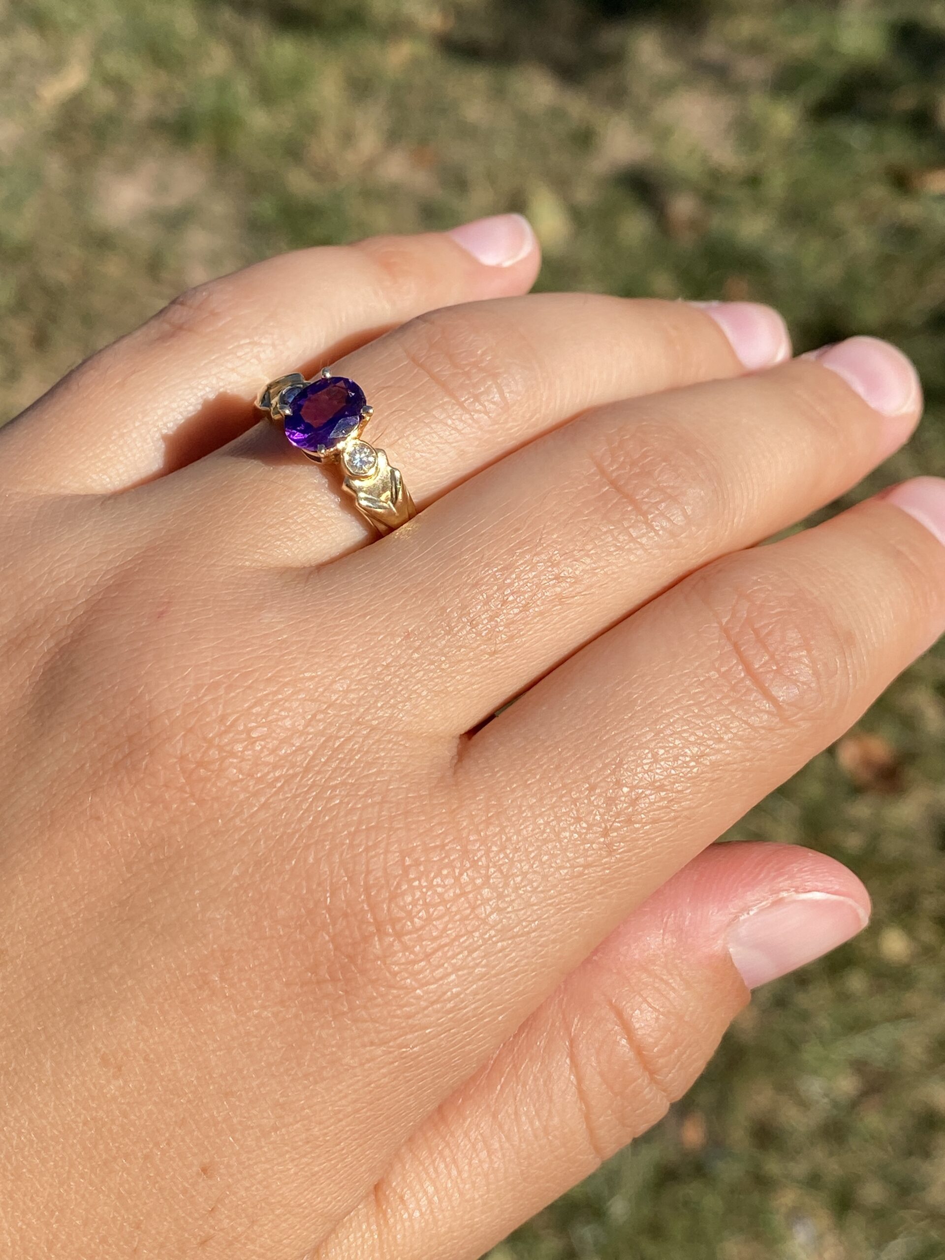 The Royal Ember: Vintage Amethyst & Diamond Ring in 14k Yellow Gold - Image 9