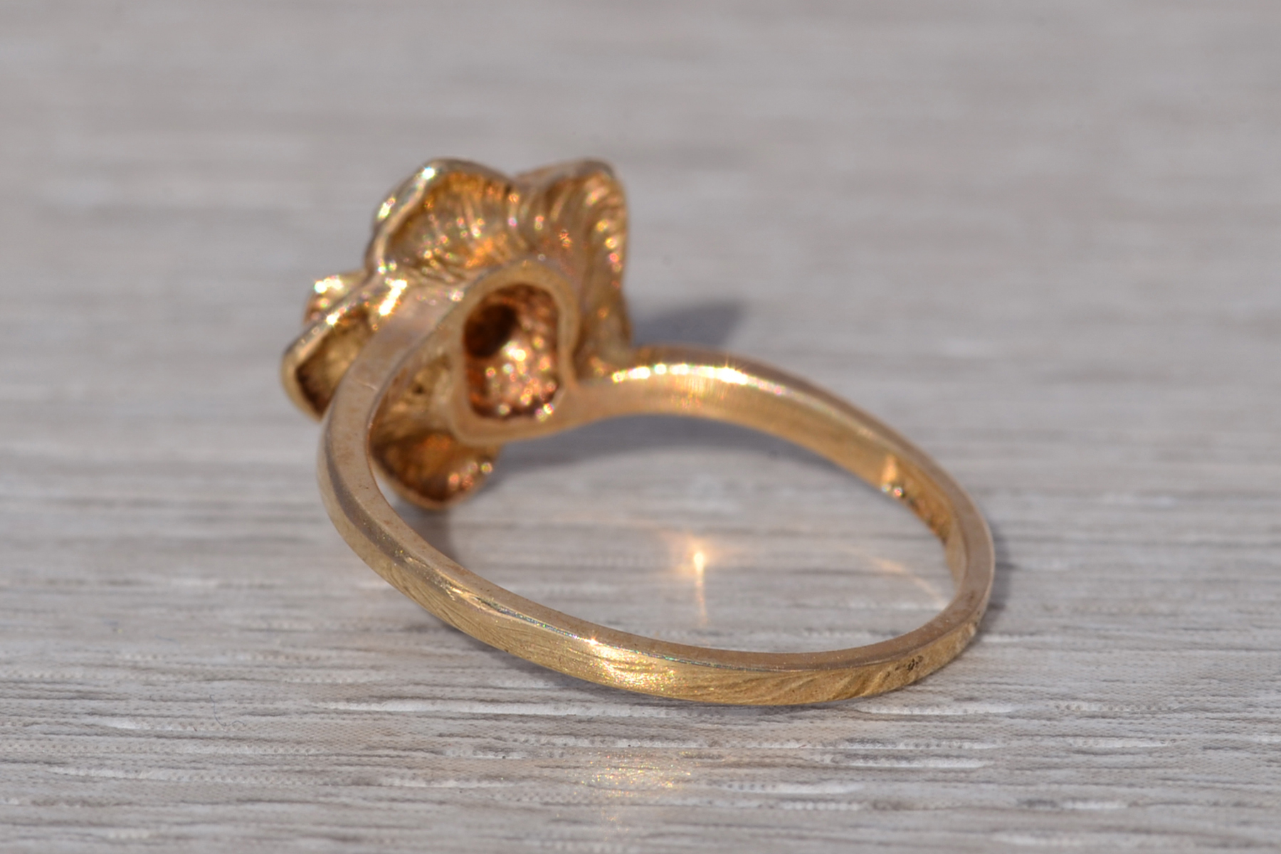 The Golden Bloom: Diamond Floral Ring in Yellow Gold - Image 4