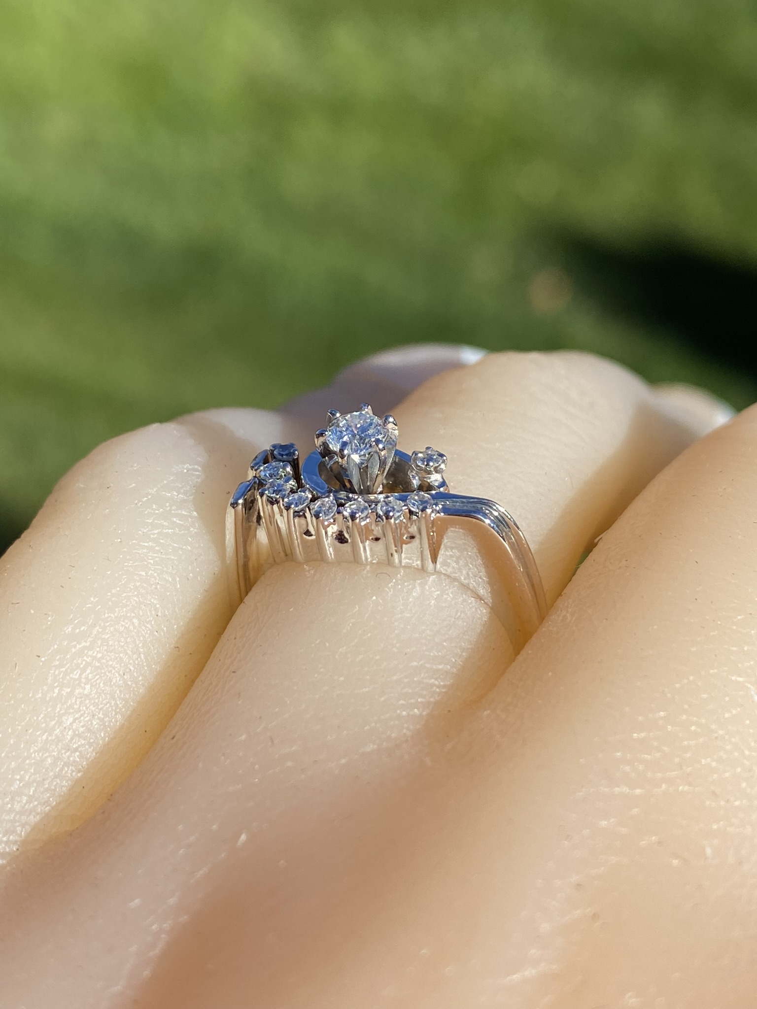SOLD - The Heydon Bay: Ladies Vintage 14K White Gold Diamond Engagement Ring with Fitted Band - Image 12