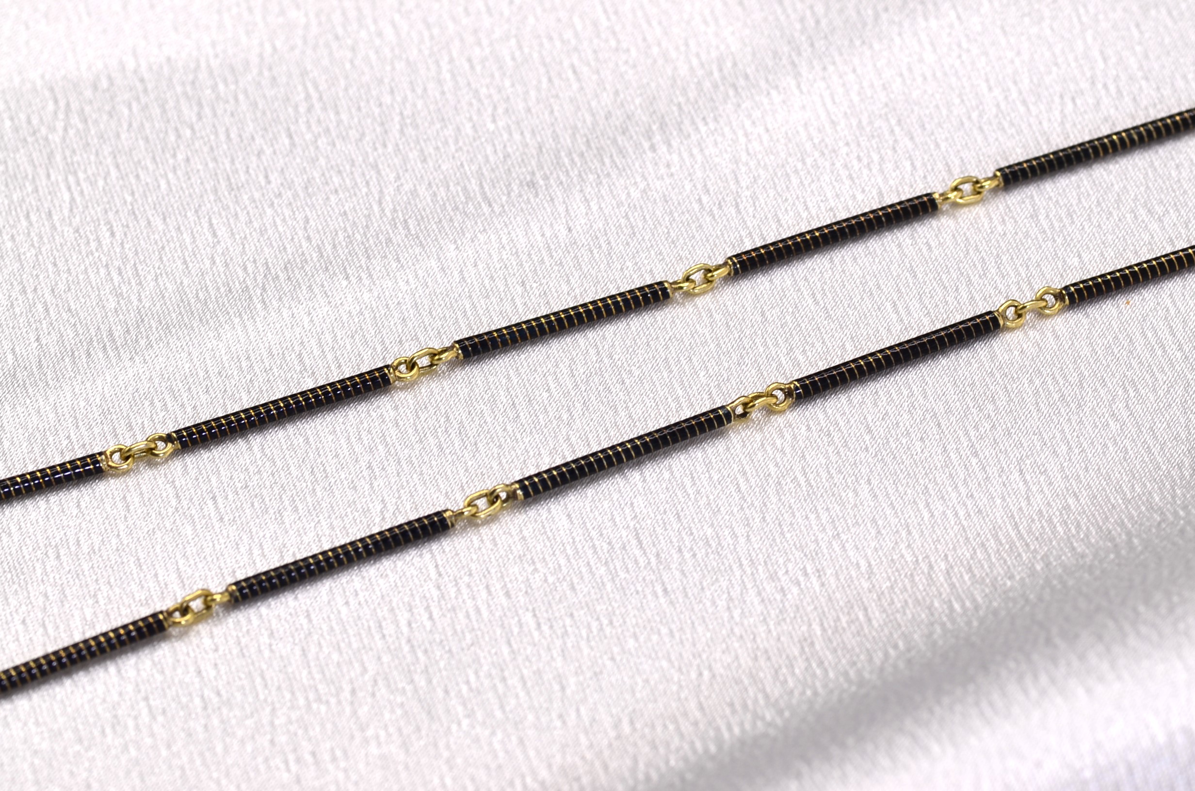 SOLD - The 47th Street: Antique Black Enamel Bracelet in Yellow Gold - Image 2