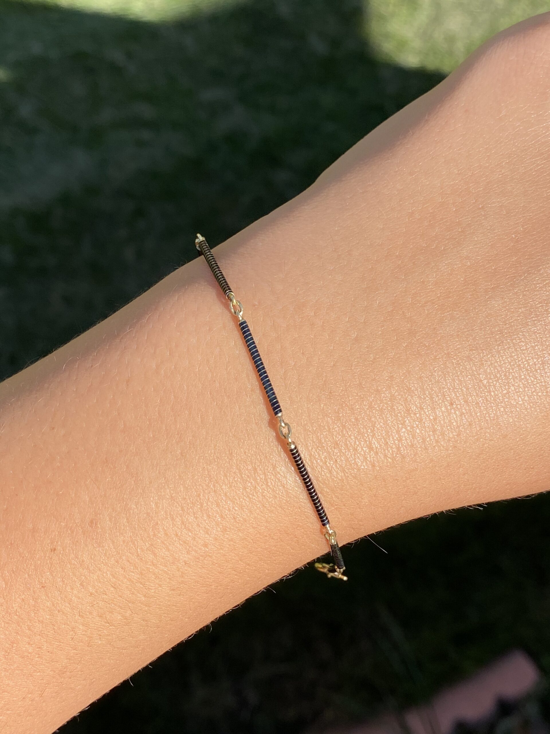 SOLD - The 47th Street: Antique Black Enamel Bracelet in Yellow Gold - Image 4