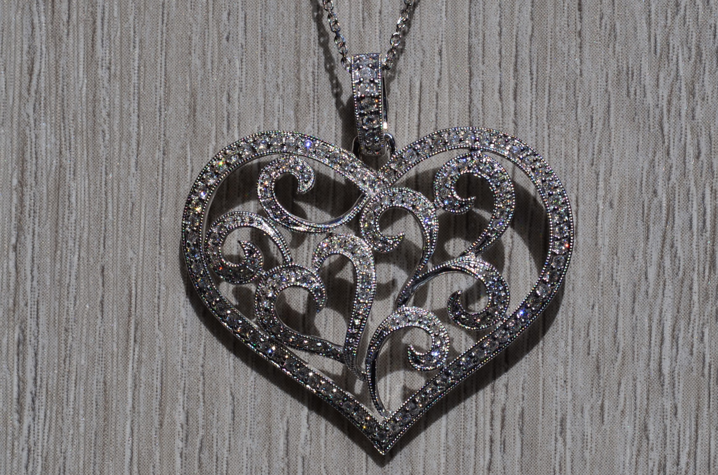 The Lohrs: Large 18K White Gold Diamond Heart Pendant - Image 2