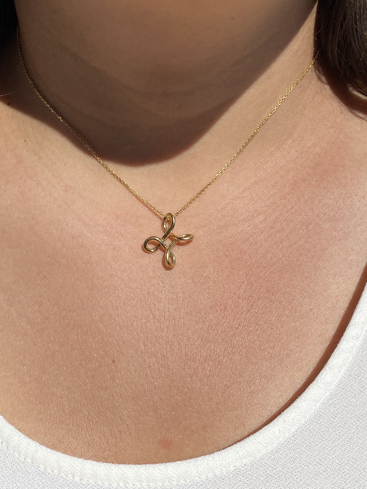 SOLD - The Tavish: Signed Elsa Peretti for Tiffany & Co 18K Yellow Gold Infinity Cross Necklace - Image 4