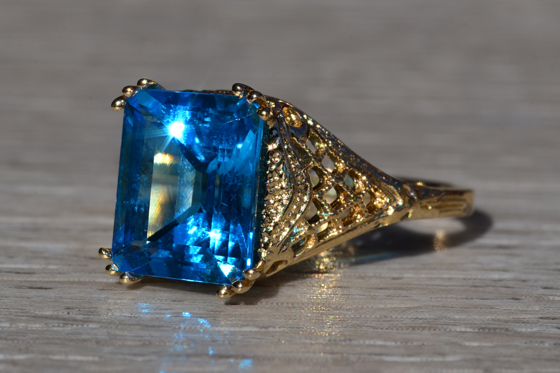 SOLD - The Lilydale: Emerald Cut Vivid Swiss Blue Topaz in Yellow Gold Filigree Setting - Image 3