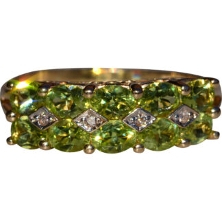 The Clayton: Stackable Peridot and Diamond Band in Yellow Gold