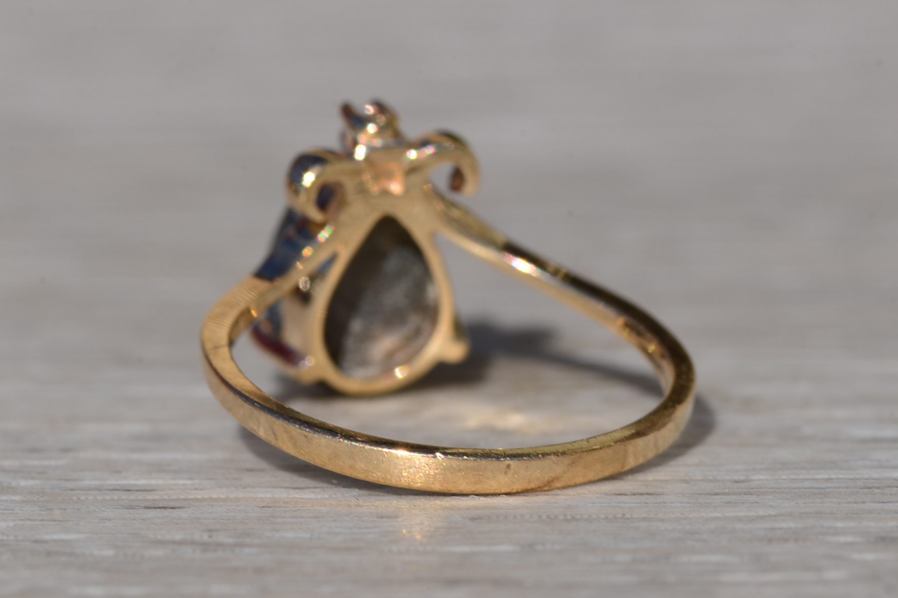 SOLD - Ladies Vintage Black Star Sapphire Ring in Yellow Gold - Image 4