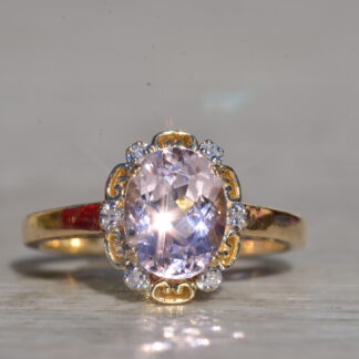 Ladies 14K Morganite and Diamond Ring