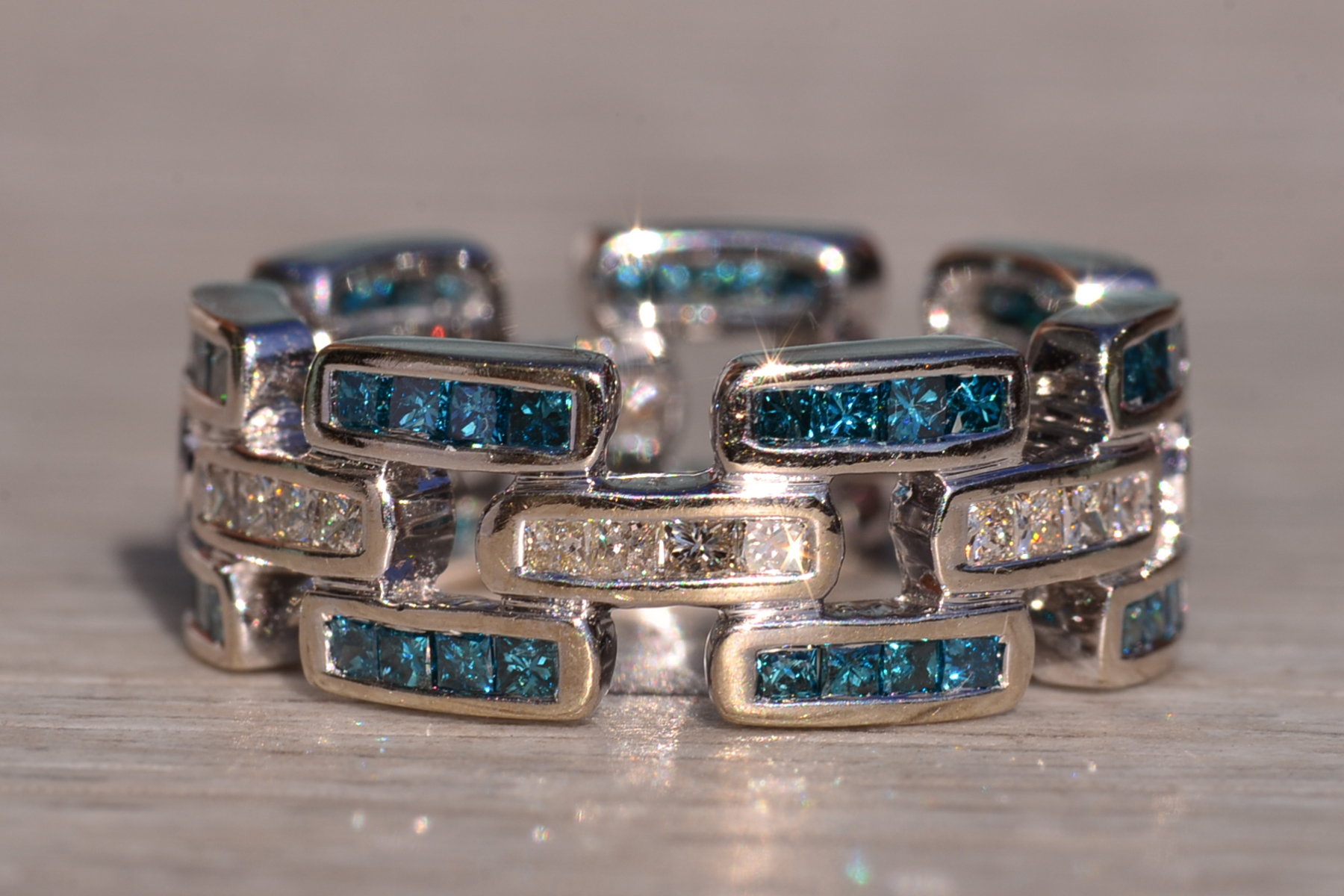 The Kulin West: Blue and White Diamond Eternity Band in White Gold - Image 2